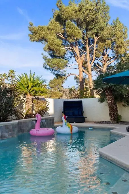 Vakantiehuis Heated Pool - Poker - 5 Min - Airport - 10-Strip Villa Las Vegas Verenigde Staten